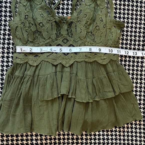 Free People | ‘Adella’ Lace Cami | NWT - Picture 11 of 12